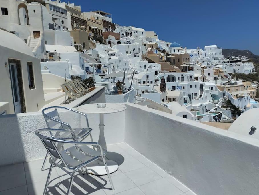 Endless Summer Oia  Exterior photo